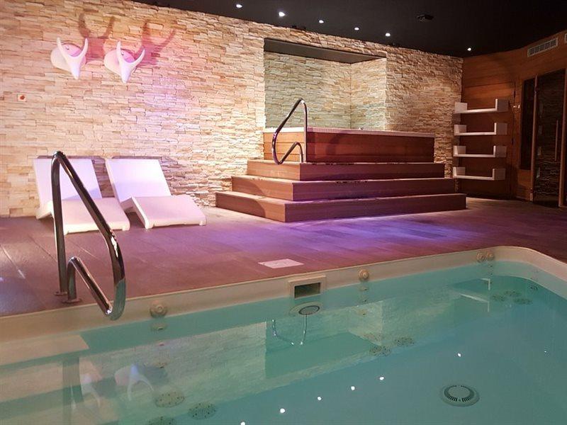 Domaine De La Foret D'orient, Logis Hotel, Restaurant, Et Golf Rouilly-Sacey