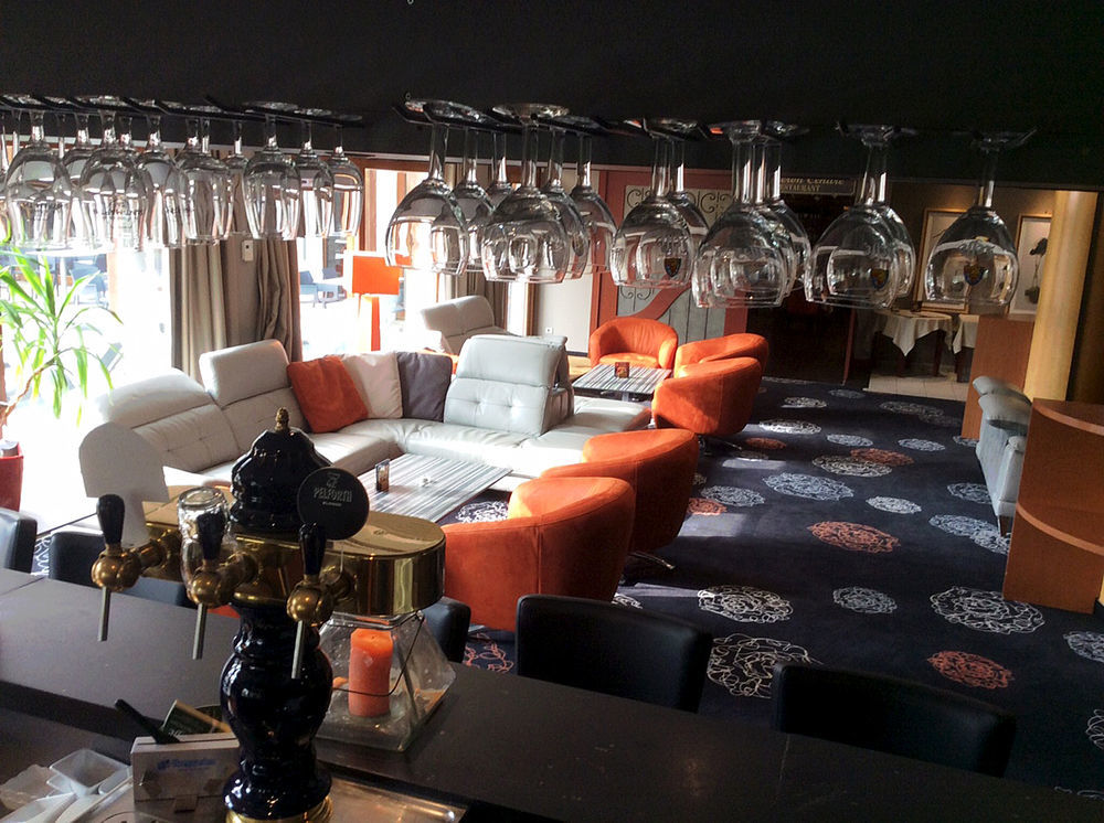 Domaine De La Foret D'orient, Logis Hotel, Restaurant, Et Golf Hotel 4*