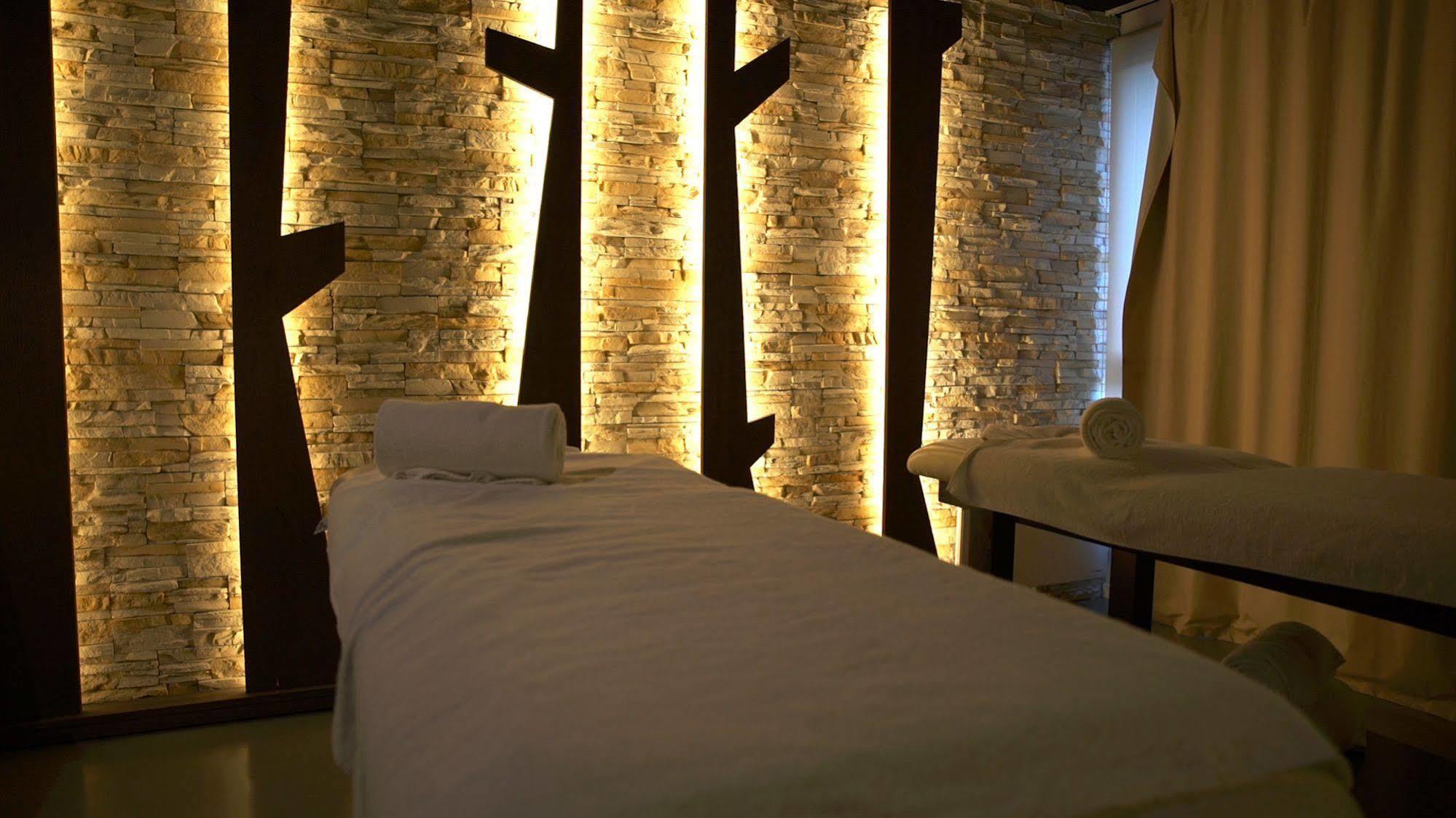 Domaine De La Foret D’orient – Natur’hotel Golf&spa Rouilly-Sacey
